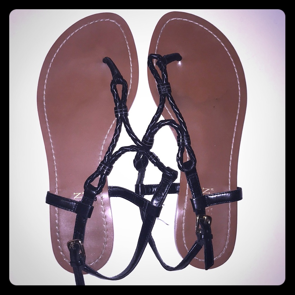 Like new black Lauren by Ralph Lauren sandals